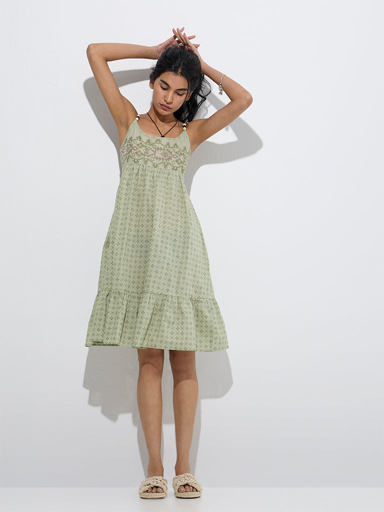 Westside Bombay Paisley Women's Sage Printed Cotton Tiered Dress for Everyday Full Model View