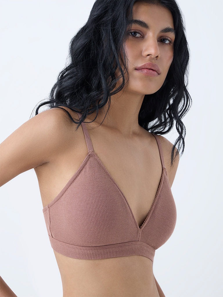 Westside Superstar Women's Brown Waffle-Textured Cotton-Blend Padded Bra for Casual Wear Zoomed View