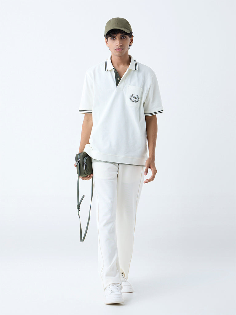 Westside Studiofit Men's White Relaxed-Fit Cotton-Blend Polo T-Shirt for Sports Wear Full View