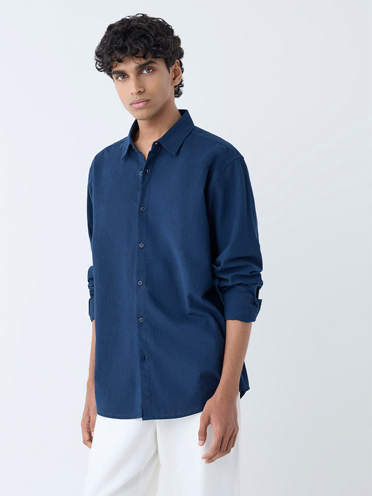 Westside ETA Men's Navy Solid Relaxed-Fit Cotton Shirt for Casual Wear Front view