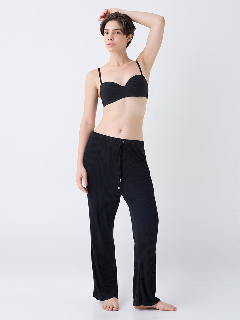 Wunderlove Black Self-Striped Underwired Strapless Bra
