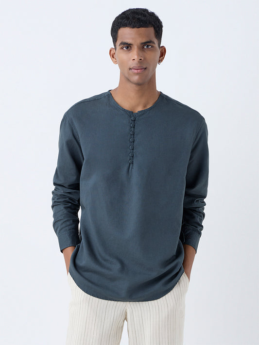 Mens Ethnicwear Dark Teal Relaxed-Fit Cotton-Blend Short Kurta