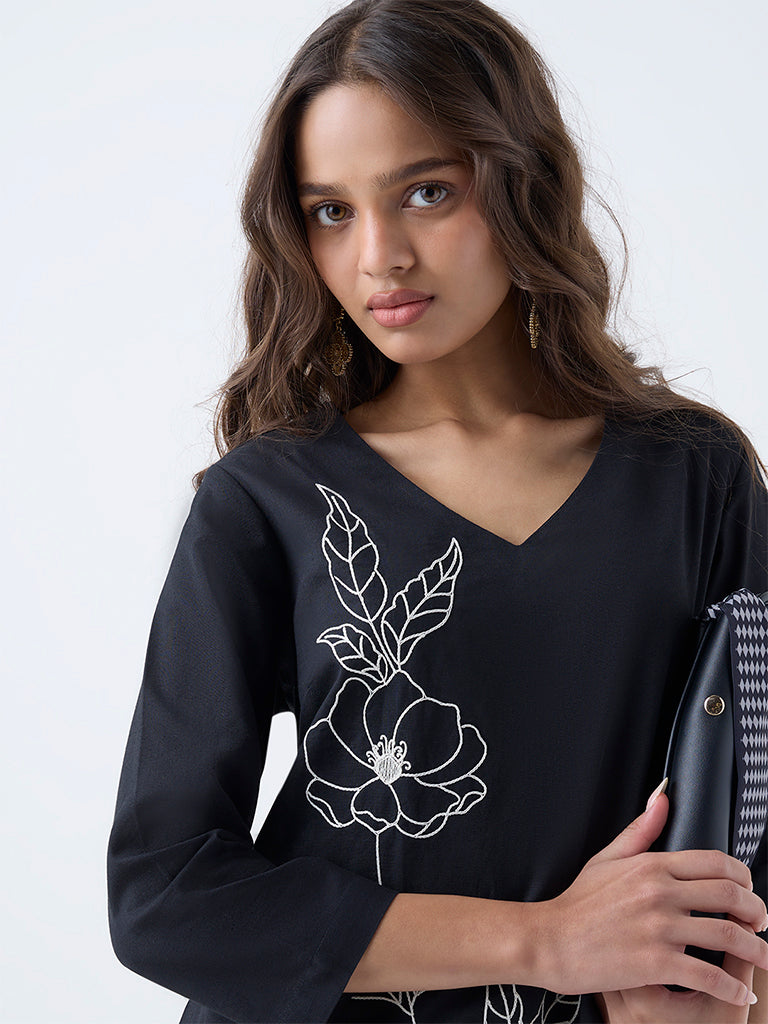 Utsa Black Floral Embroidered Cotton-Blend A-Line Kurta