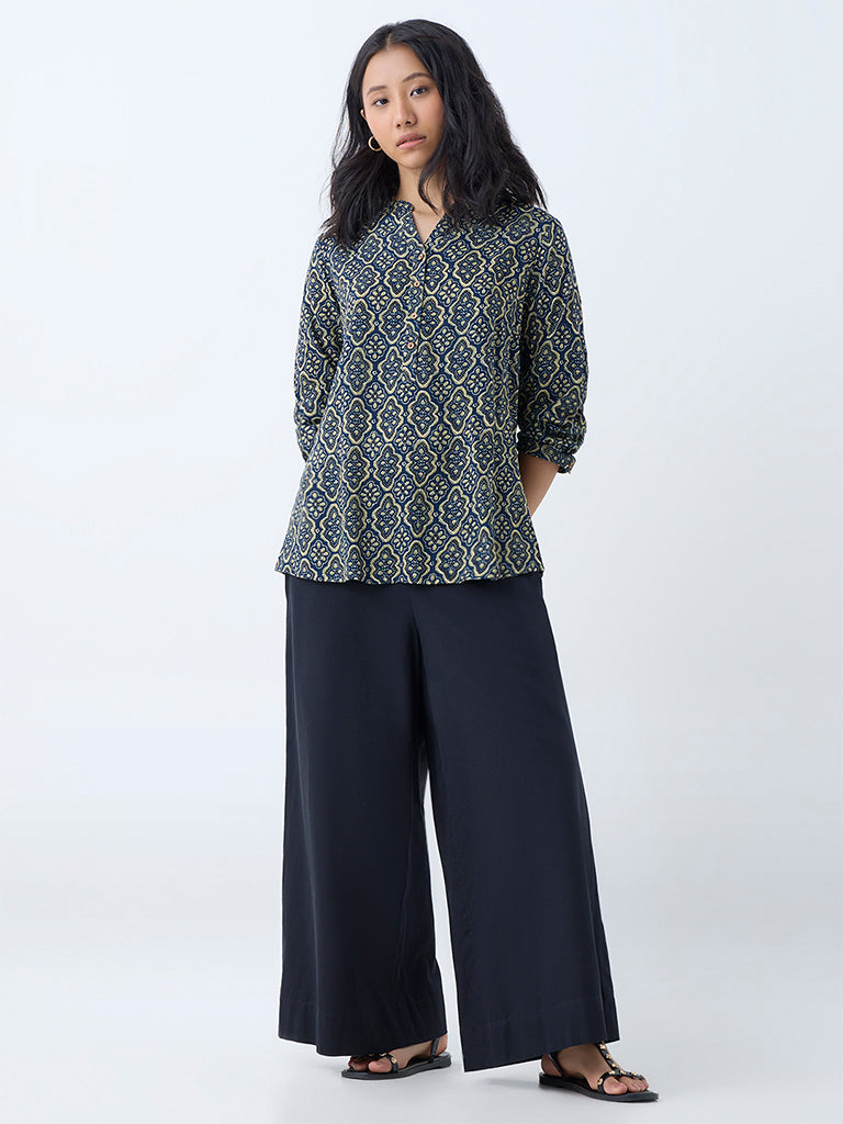 Westside Utsa Women's Indigo Printed Tunic for Everyday Full View