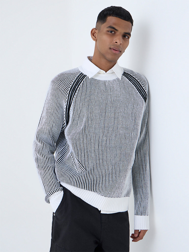 Nuon Black Ribbed-Textured Relaxed-Fit Sweater