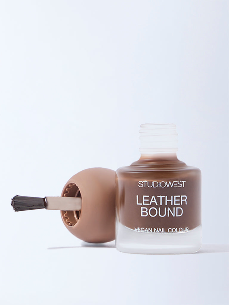 Studiowest Leather Bound LB Claystone Creme BR-3 Nail Colour - 6 ml