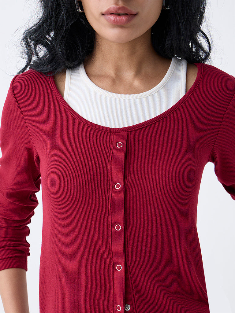 Westside Studiofit Women's Maroon Ribbed-Textured T-Shirt for Sports Wear Zoomed View
