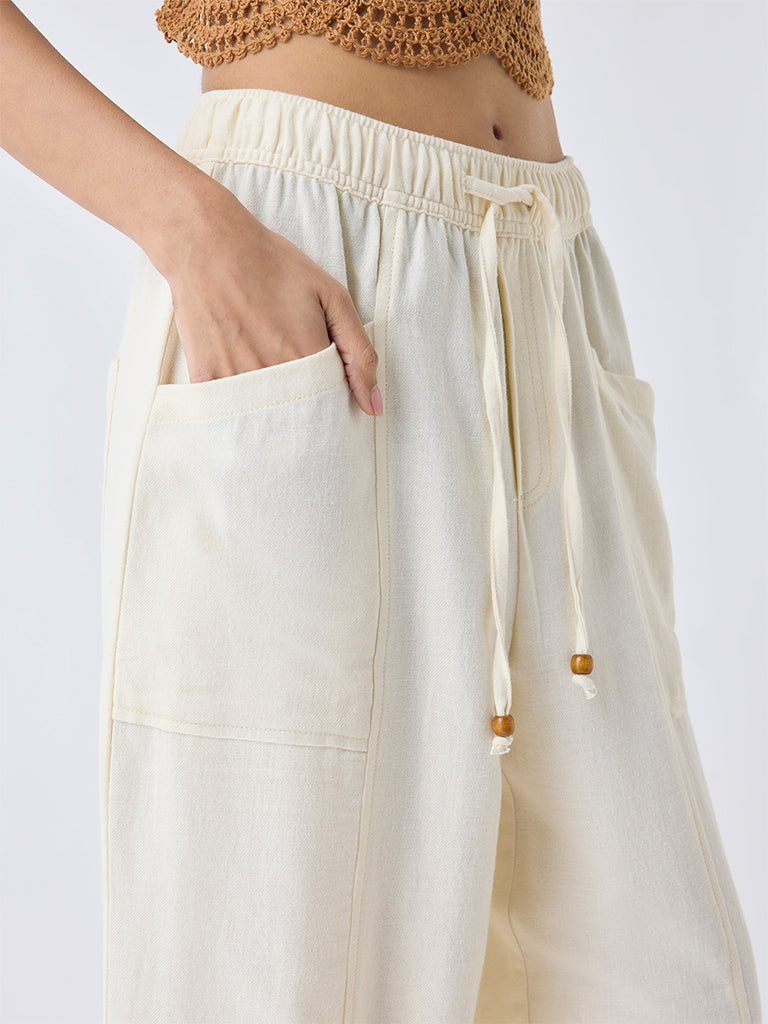 Bombay Paisley Cream Solid Cotton-Blend Pants