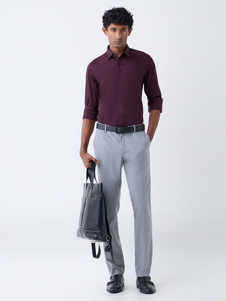 WES Formals Wine Solid Slim-Fit Cotton-Blend Shirt