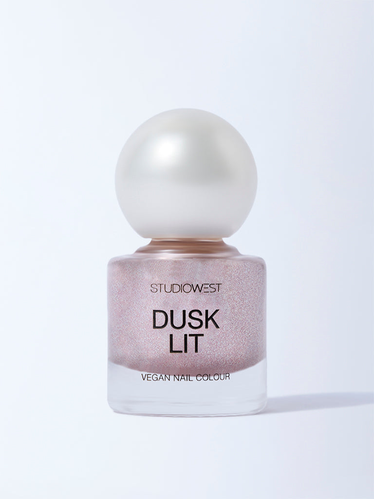 Studiowest Dusk Lit Vegan Blush Beam P-01 Nail Colour - 6 ml