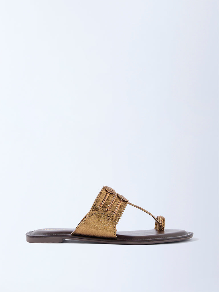 LUNA BLU Brown Kolhapuri Sandals - Exclusive