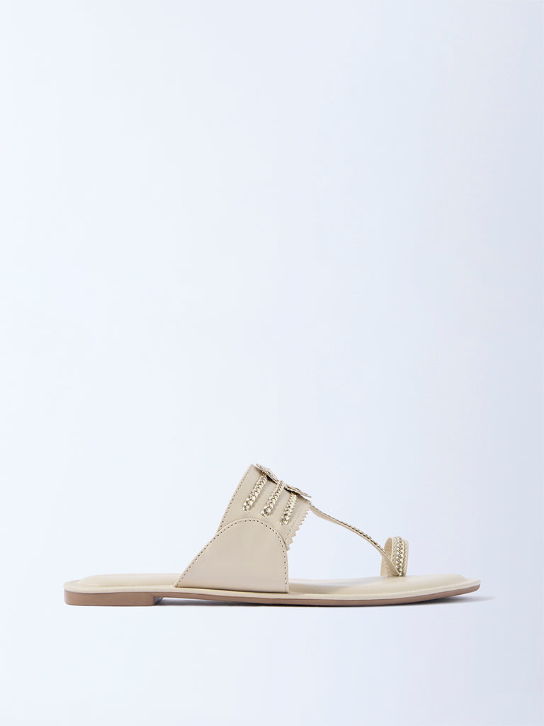LUNA BLU Ivory Kolhapuri Sandals - Exclusive