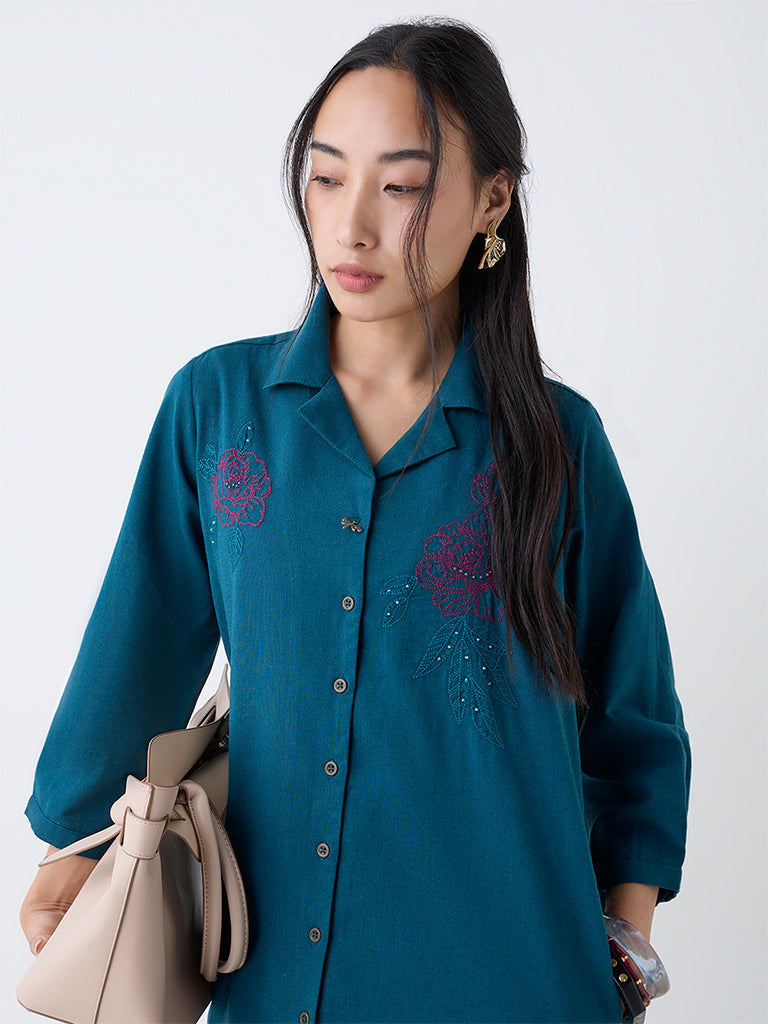 Utsa Teal Floral Embroidered Cotton-Blend A-Line Kurta