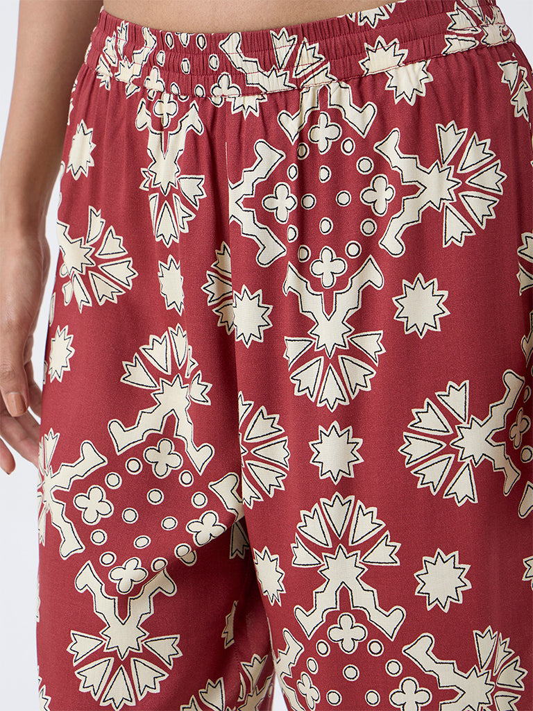 Utsa Red Geometric Printed Pants