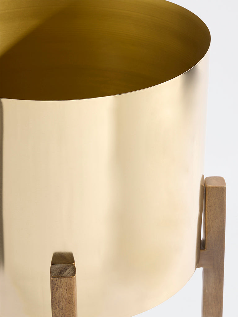 Westside Home Gold Metal Pot on Wooden Stand - Large