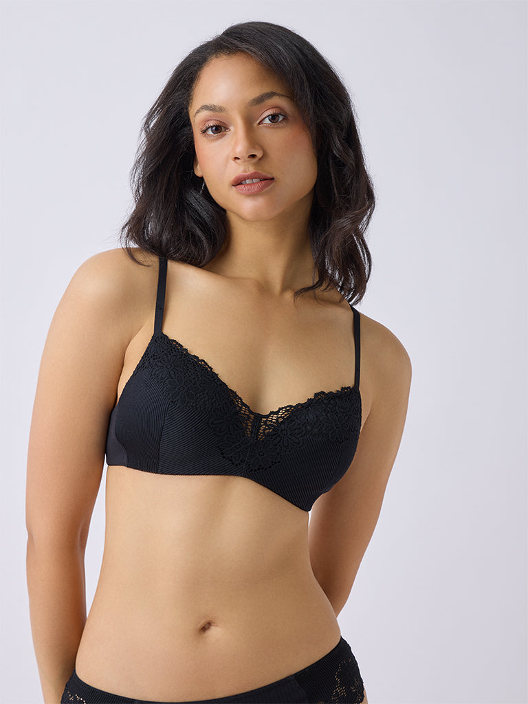 Wunderlove Black Floral Lace-Detail Padded Bra