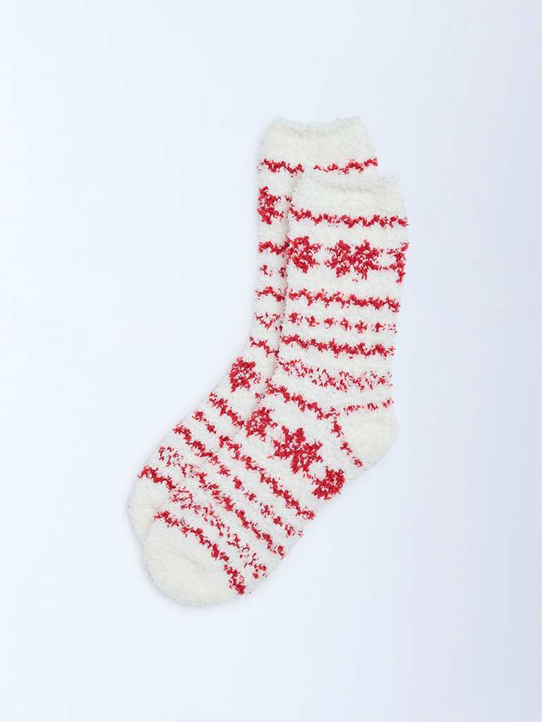 Wunderlove Red Printed Fuzzy Socks