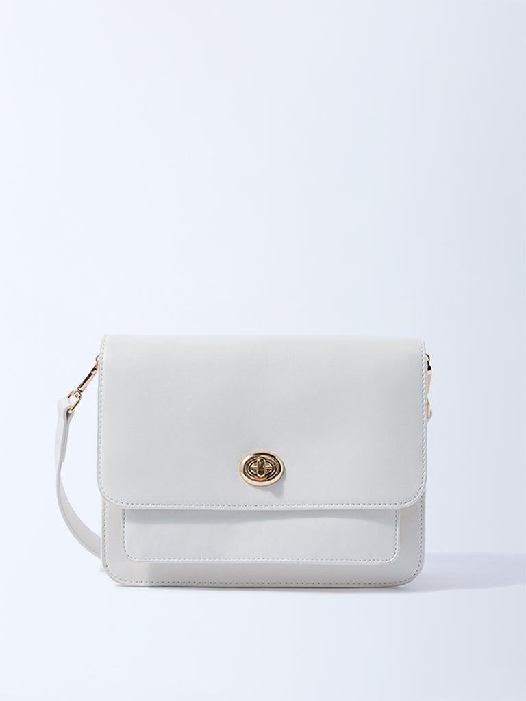 Westside White Bag with Sling Handle and Belt