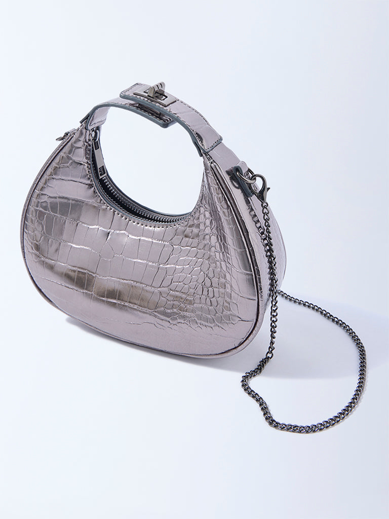 Westside Silver Textured Handbag with Chain Sling