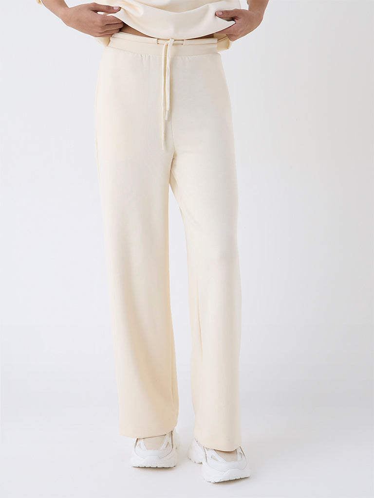 Studiofit Cream Solid High-Rise Pants