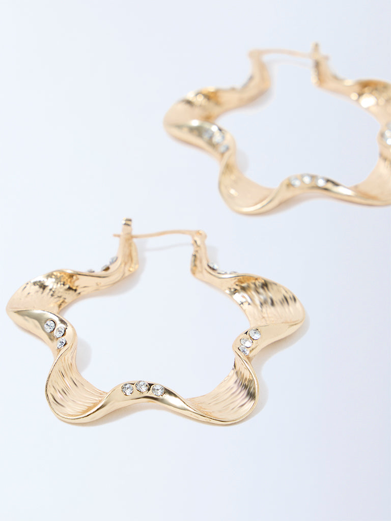 Westside Accessories Gold Wavy Floral Earrings