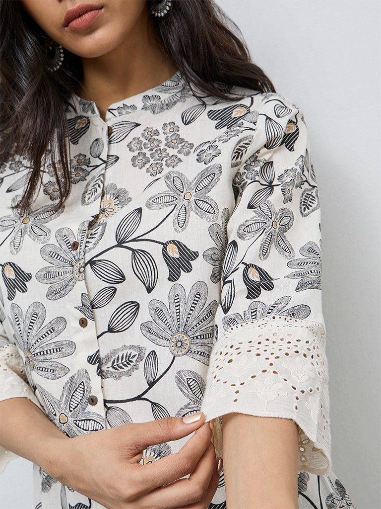 Utsa Off-White Floral Pattern Cotton-Blend A-Line Kurta