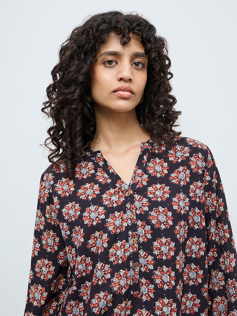 Utsa Black Printed Tunic