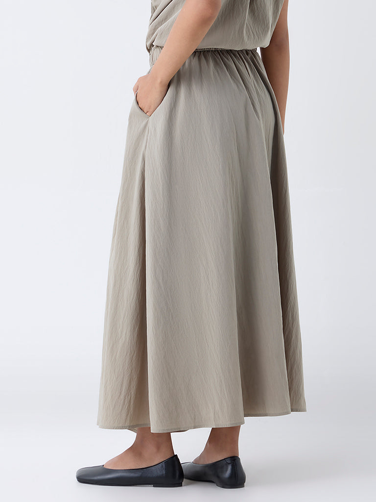 LOV Sage Solid High-Rise Skirt