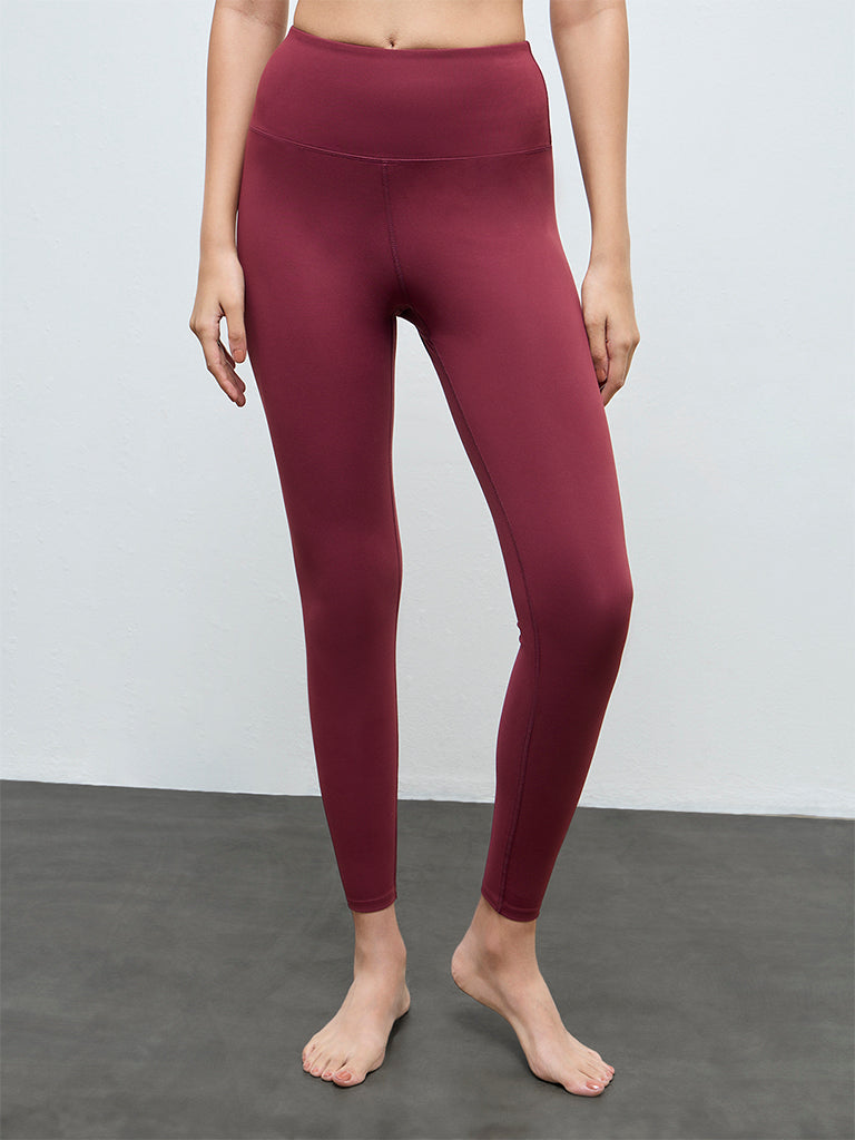 Nuoflexx Burgundy Solid Mid-Rise Yoga Pants