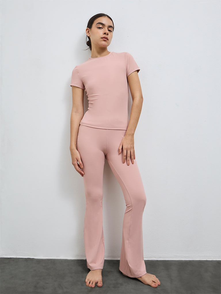 Nuoflexx Pink Solid T-Shirt