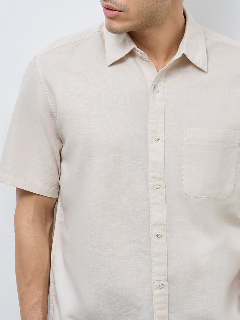 WES Casuals Beige Solid Relaxed-Fit Cotton-Blend Shirt