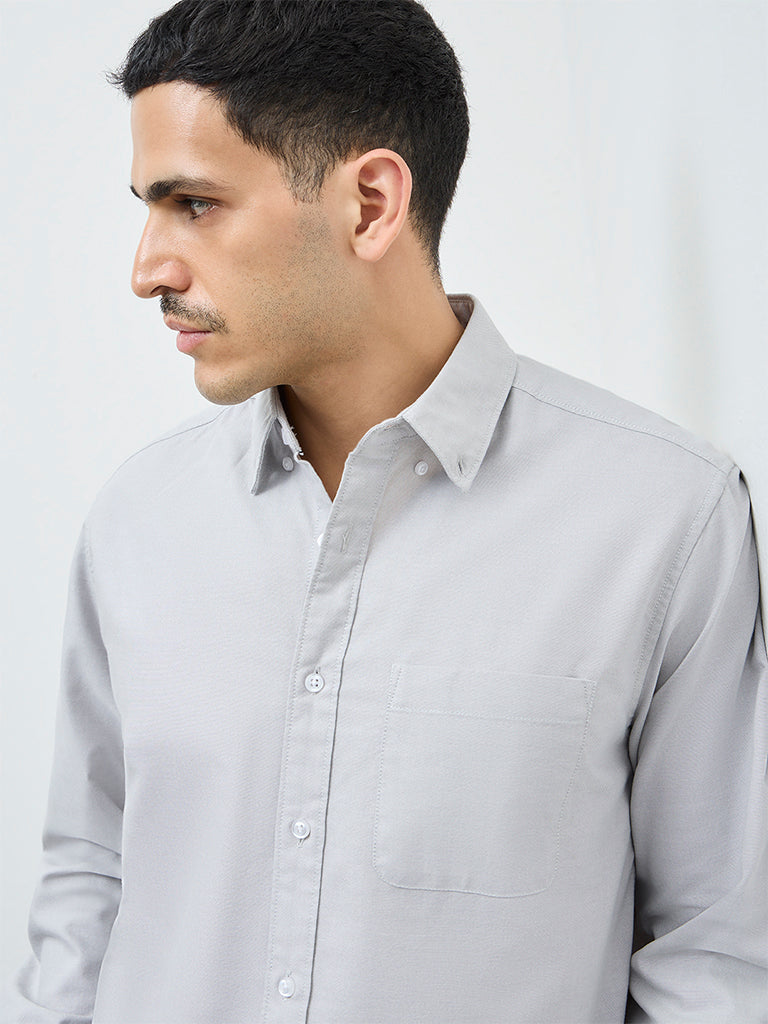 WES Casuals Light Grey Solid Relaxed-Fit Cotton Shirt