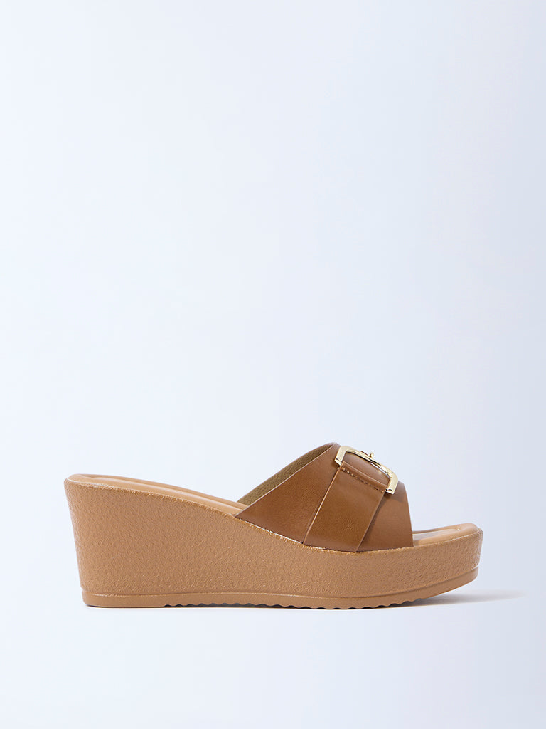 LUNA BLU Tan Buckle-Detail Wedge-Heel Sandals