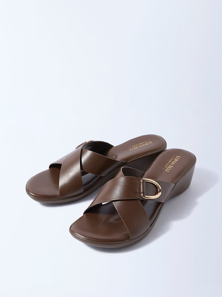 LUNA BLU Dark Brown Criss-Cross Heel Sandals