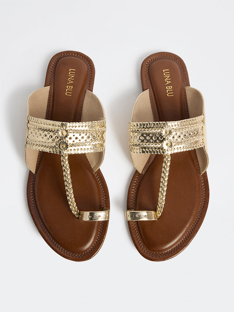 LUNA BLU Light Gold Braided Kolhapuri Sandals