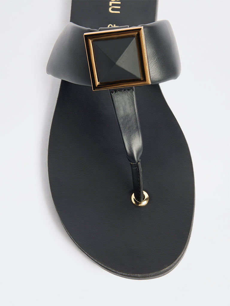 LUNA BLU Black Toe-Loop Slides