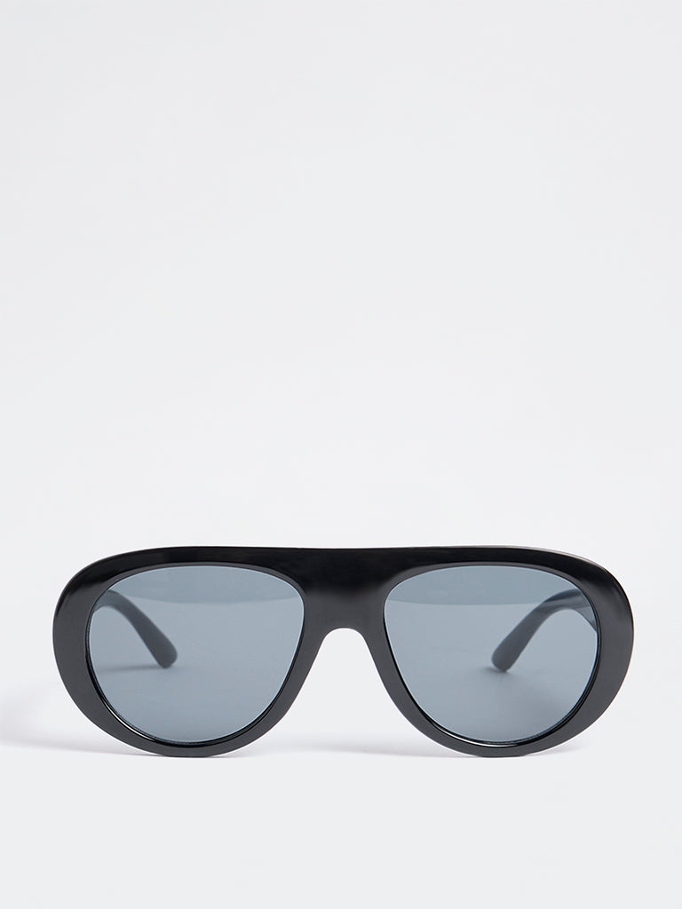 Westside Accessories Black Fancy Sunglasses - Comes with a Pouch and Cleaning Cloth