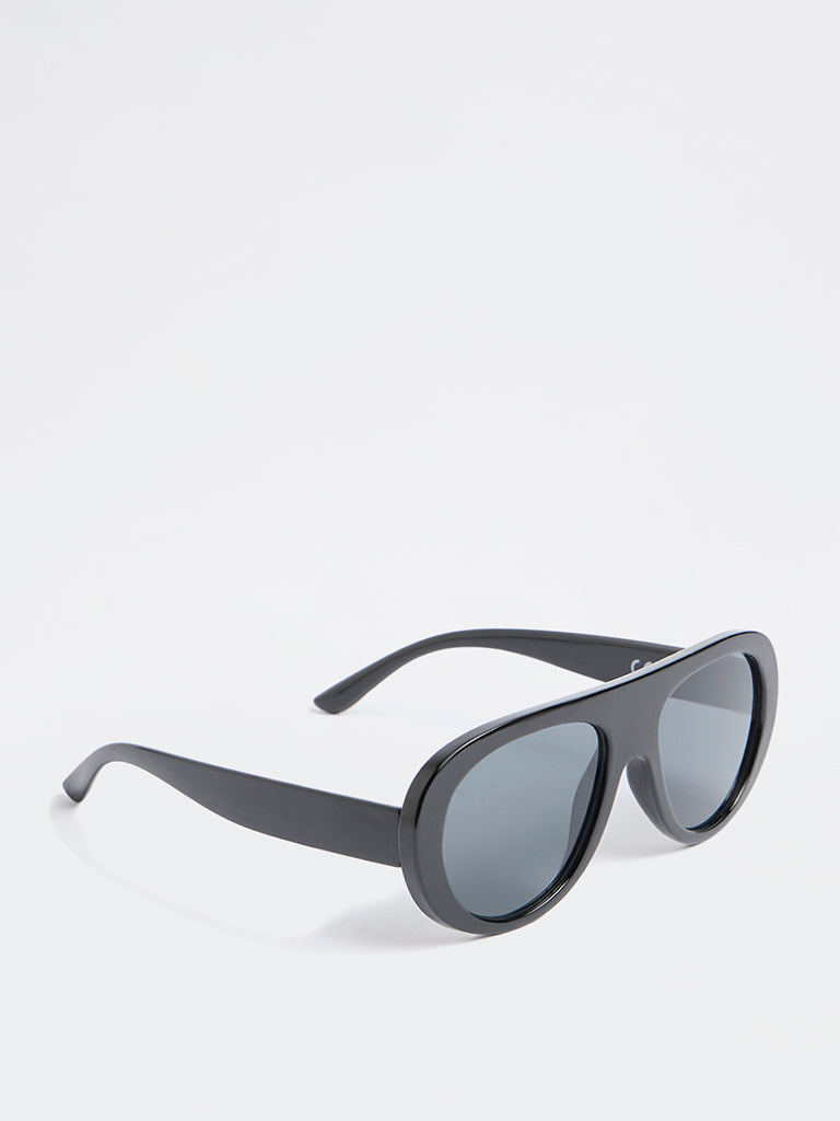 Westside Accessories Black Fancy Sunglasses - Comes with a Pouch and Cleaning Cloth