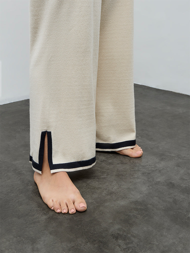 Wunderlove Off-White Contrast-Detailed High-Rise Pants