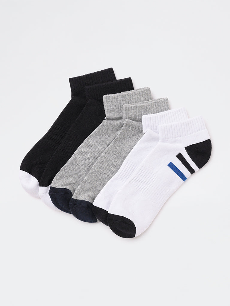 WES Lounge Grey Colour-Blocked Cotton-Blend Socks - Pack of 3