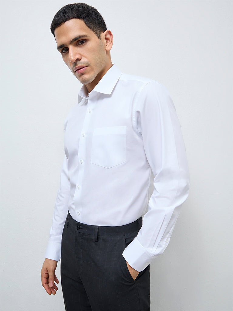 WES Formals White Solid Slim-Fit Cotton Shirt