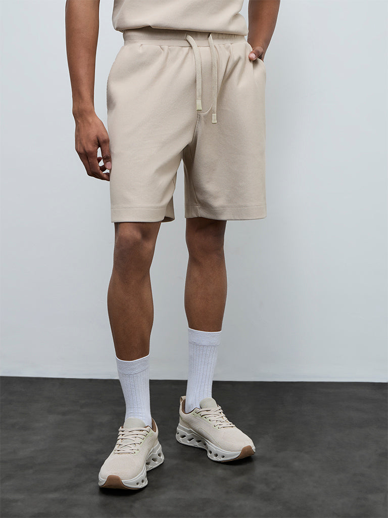 Nuoflexx Beige Relaxed-Fit Mid-Rise Cotton-Blend Shorts