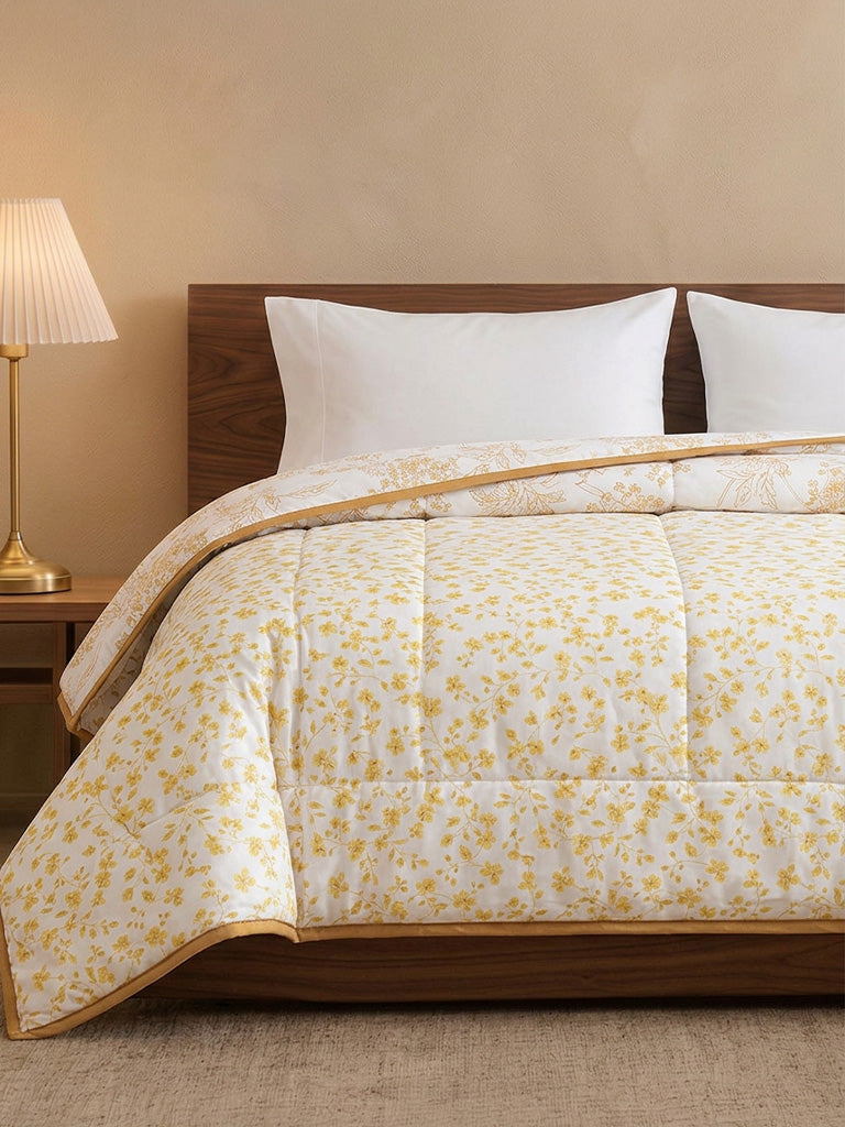 Westside Home Yellow Floral Printed Reversible Queen Bed Comforter