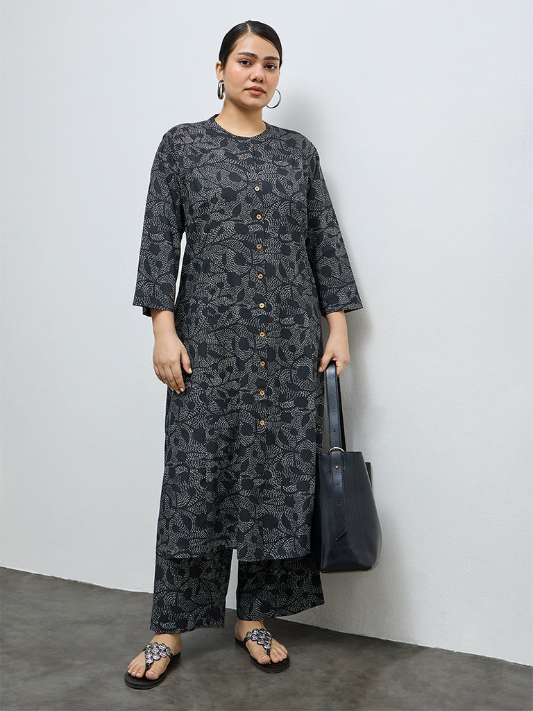 Diza Black Foliage Printed Pants