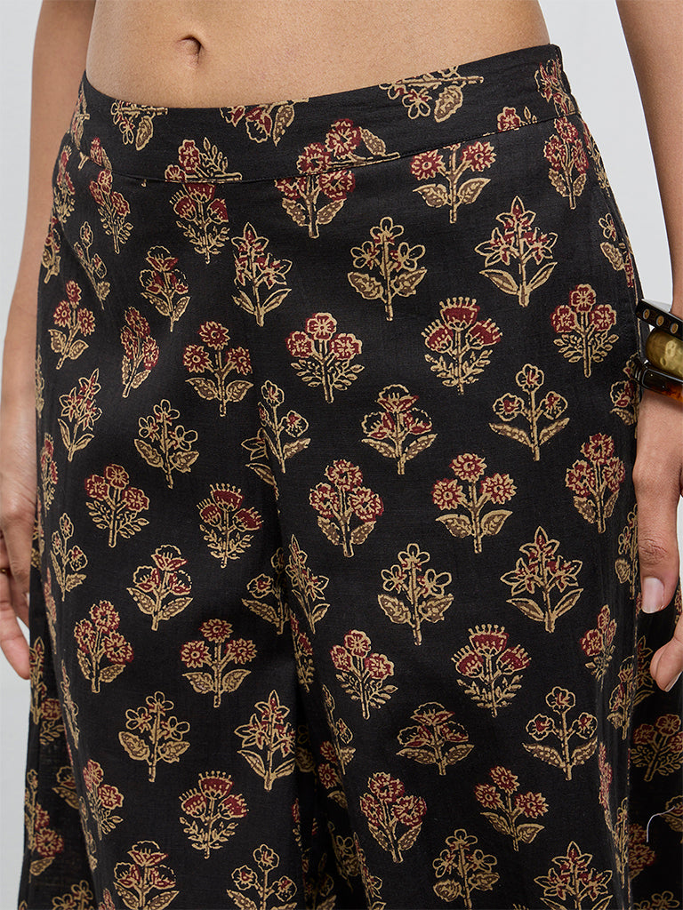 Utsa Black Foliage Printed Cotton Palazzos