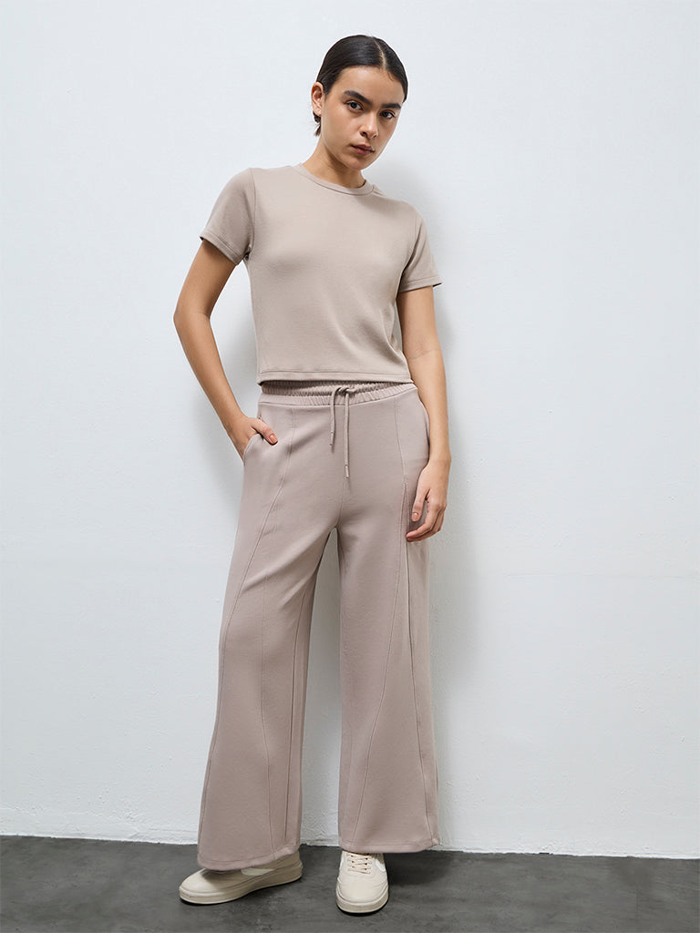 Nuoflexx Dusty Taupe Solid T-Shirt