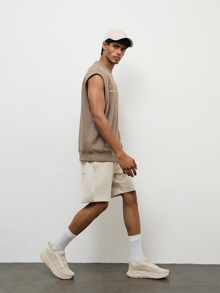 Nuoflexx Light Beige Relaxed Fit Mid-Rise Shorts
