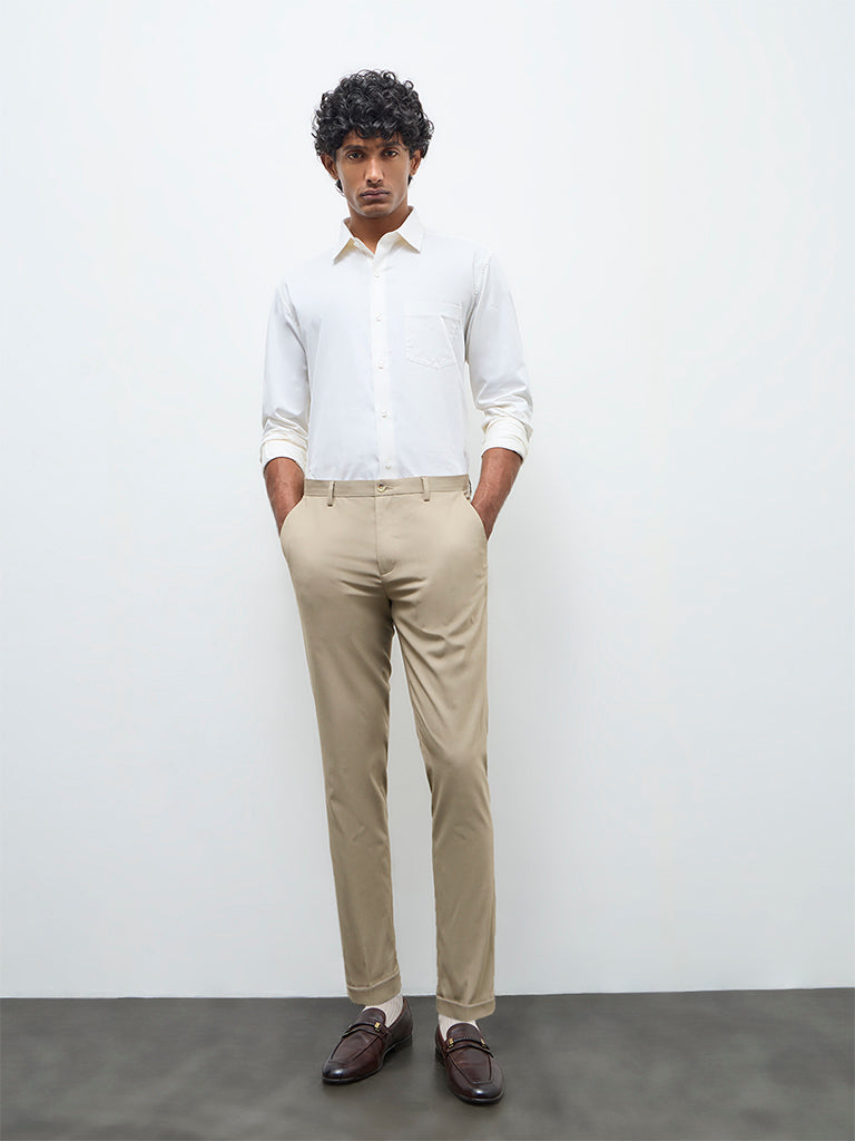WES Formals Off-White Solid Relaxed-Fit Cotton Shirt