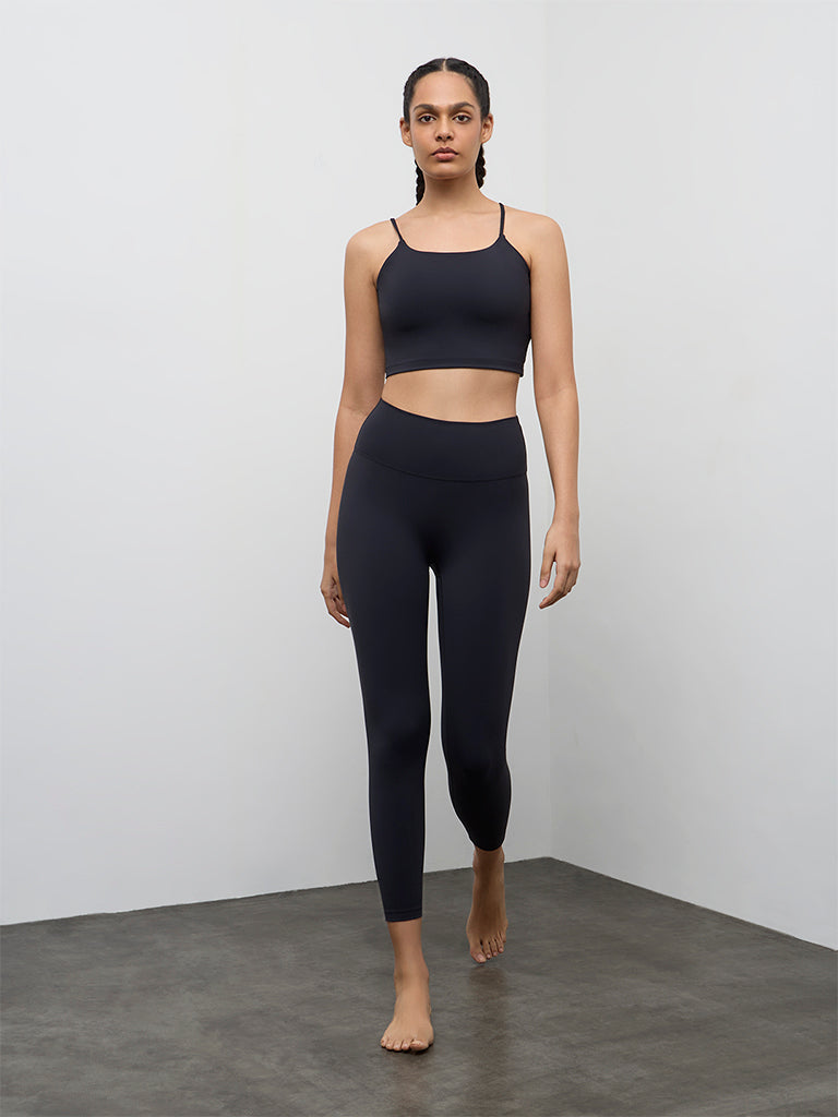 Nuoflexx Black Solid Top