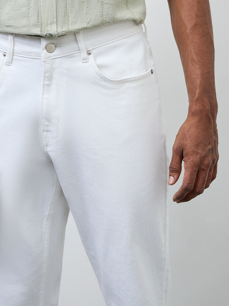 WES Casuals White Relaxed Fit Mid-Rise Jeans